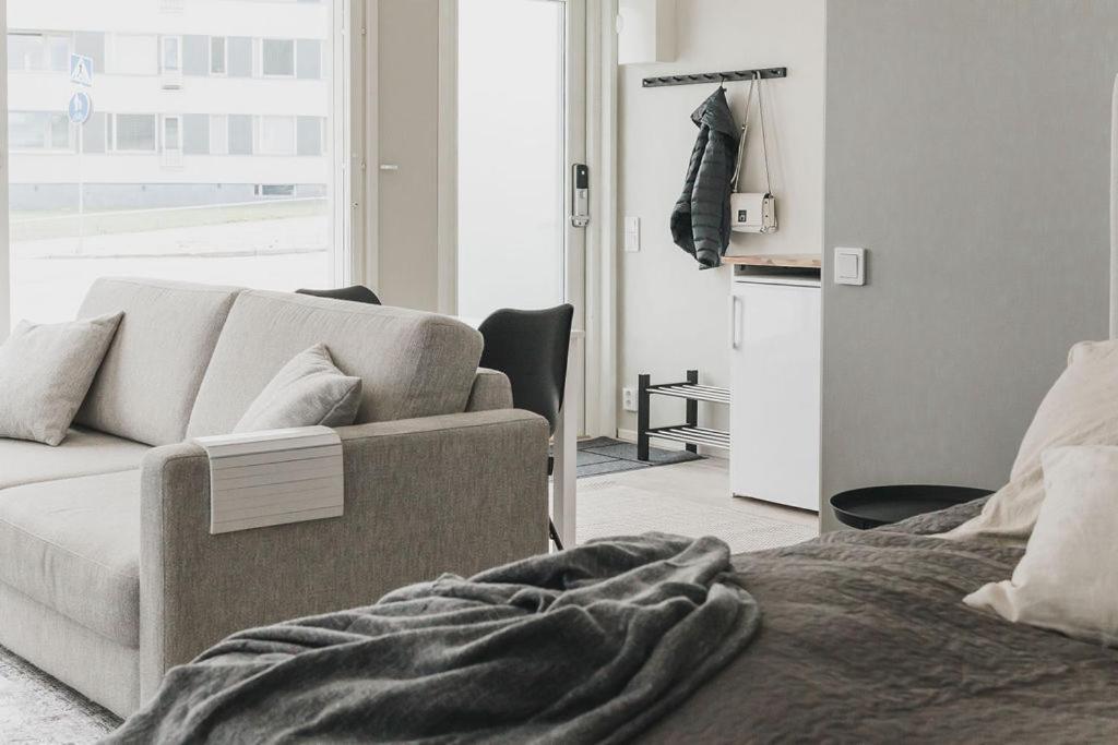 Beautiful New Studio Apartment Nearby The Center Turku Ngoại thất bức ảnh